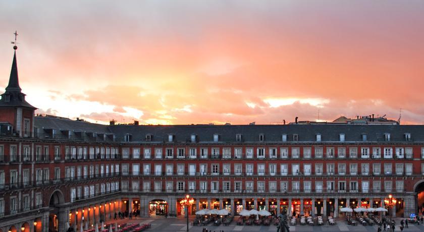 II Castillas Madrid Exterior foto